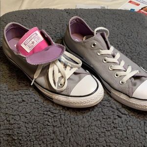 Converse size 8